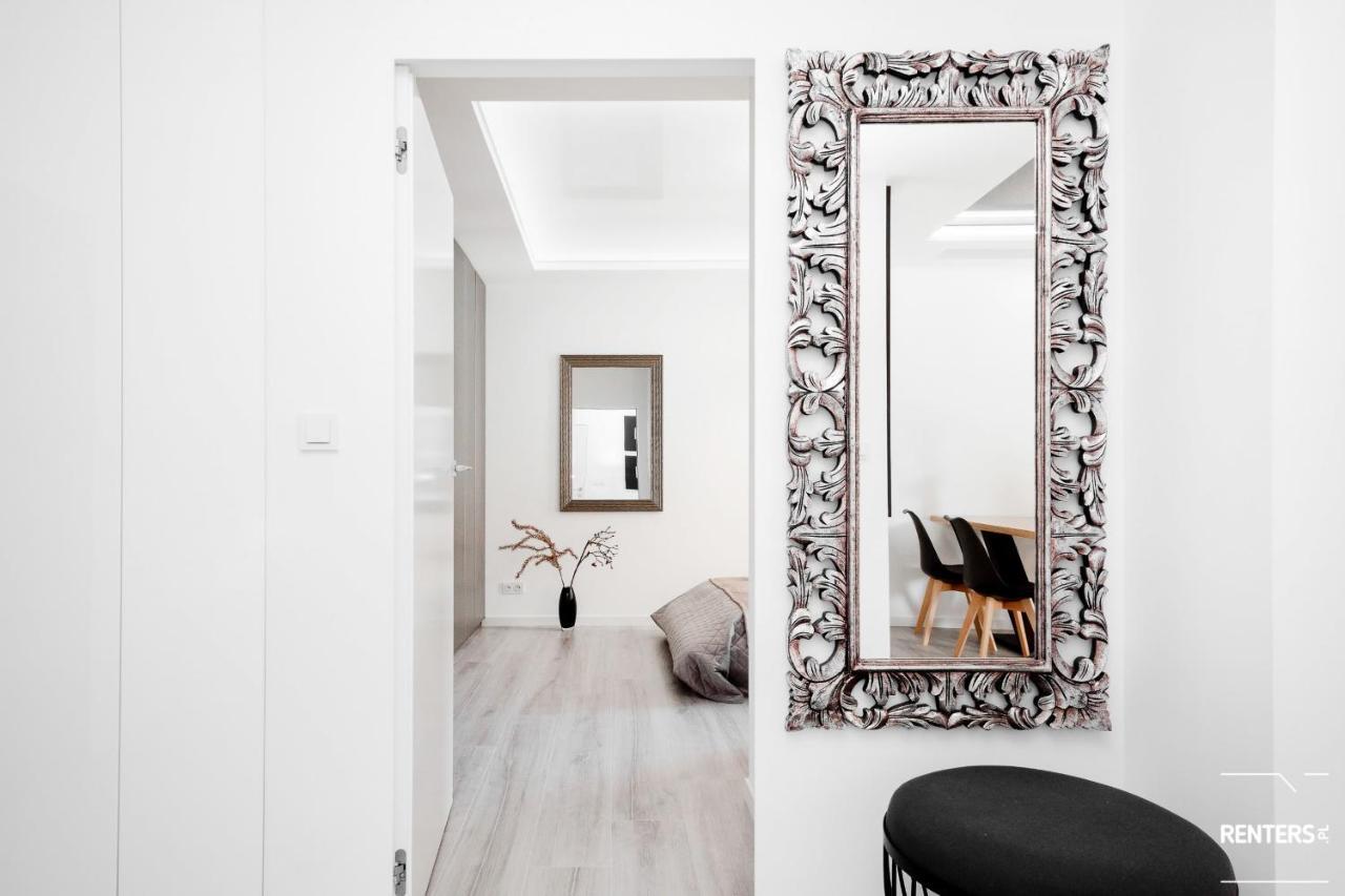 Apartments Warsaw Grzybowska By Renters Ngoại thất bức ảnh